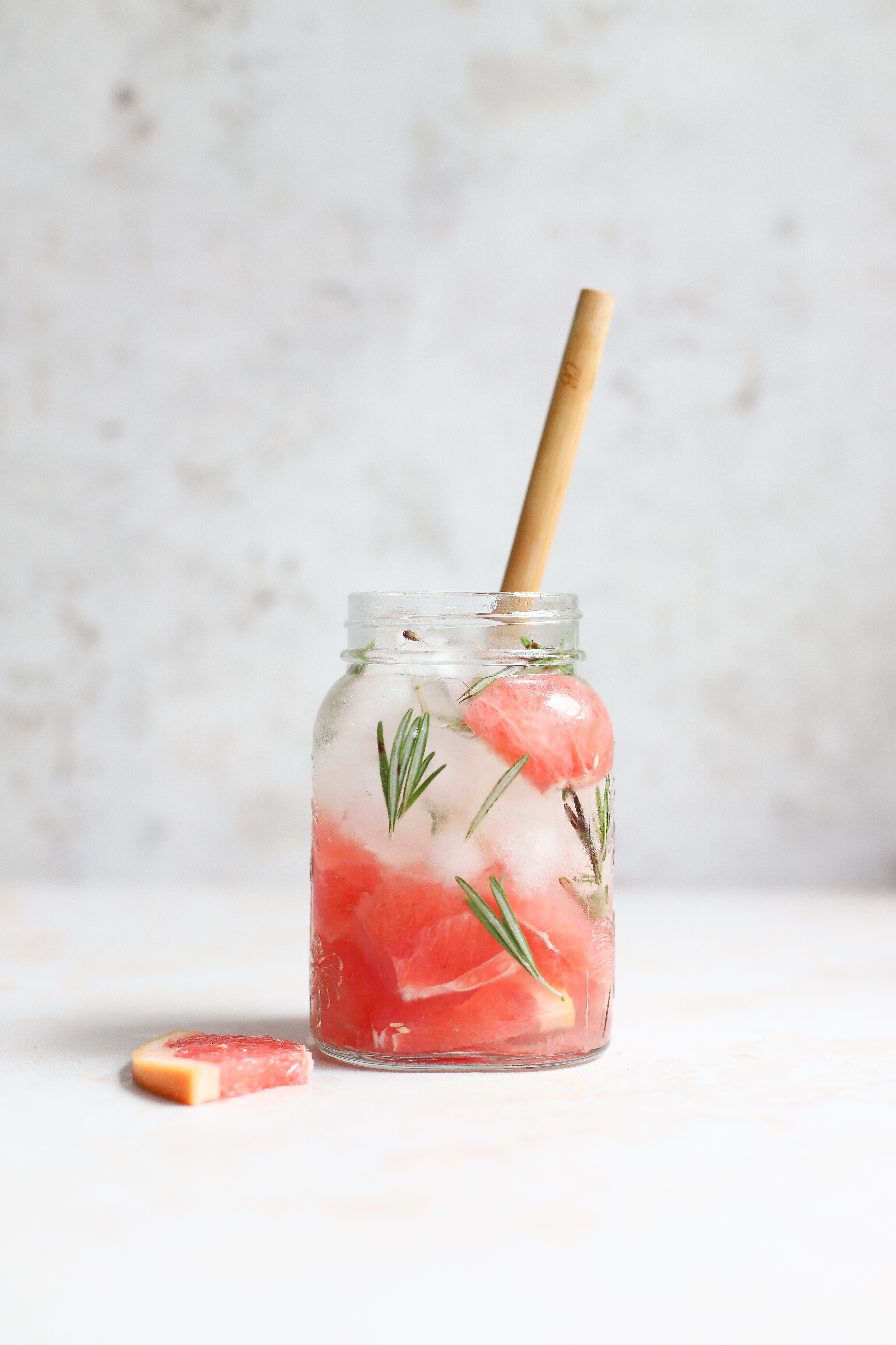 eau-pamplemousse-romarin